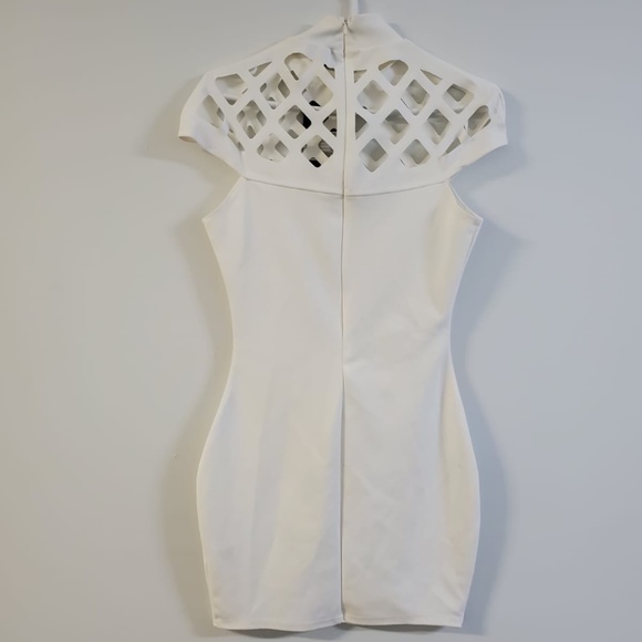 Missguided White Bodycon Dress - Picture 4 of 4